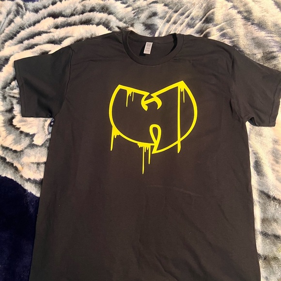 Wu - tang logo tee by Undefeated Energy - Picture 4 of 5